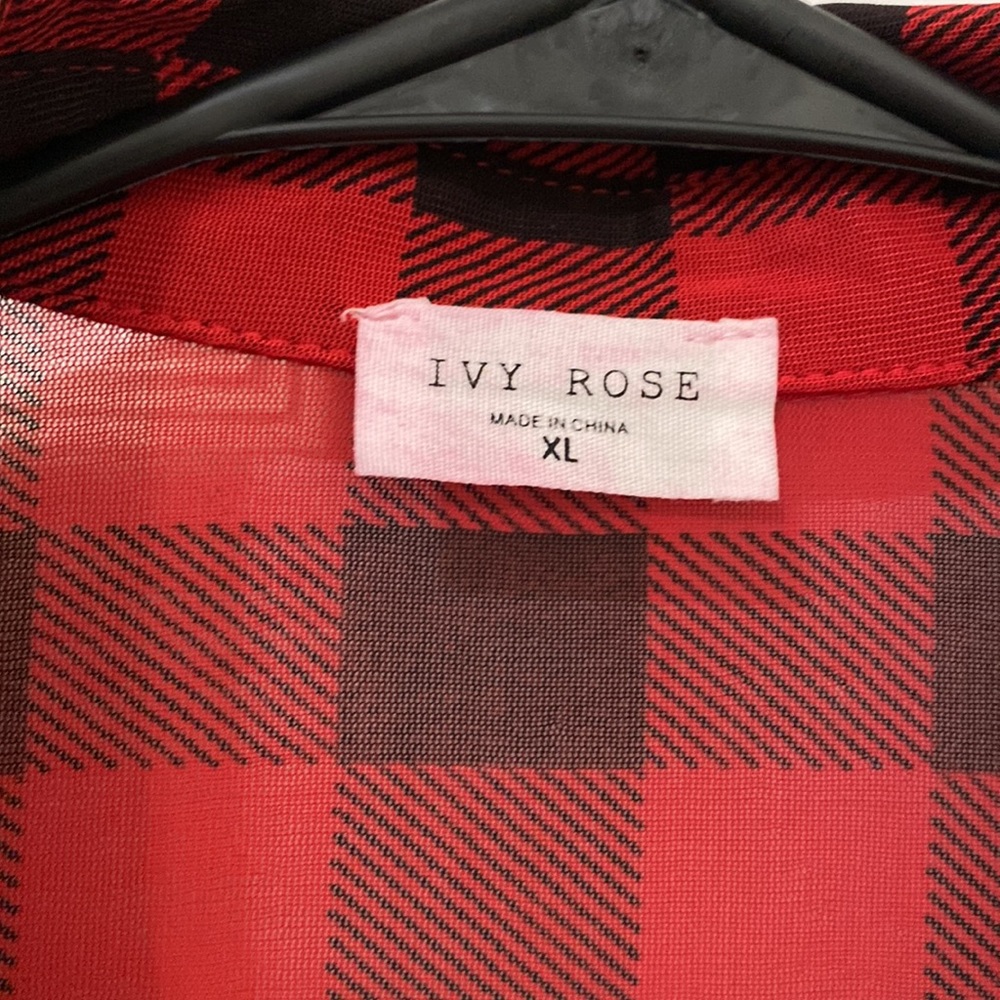 Black and Red Plaid Tie Front 3/4 Sleeve Top - Picture 10 of 12